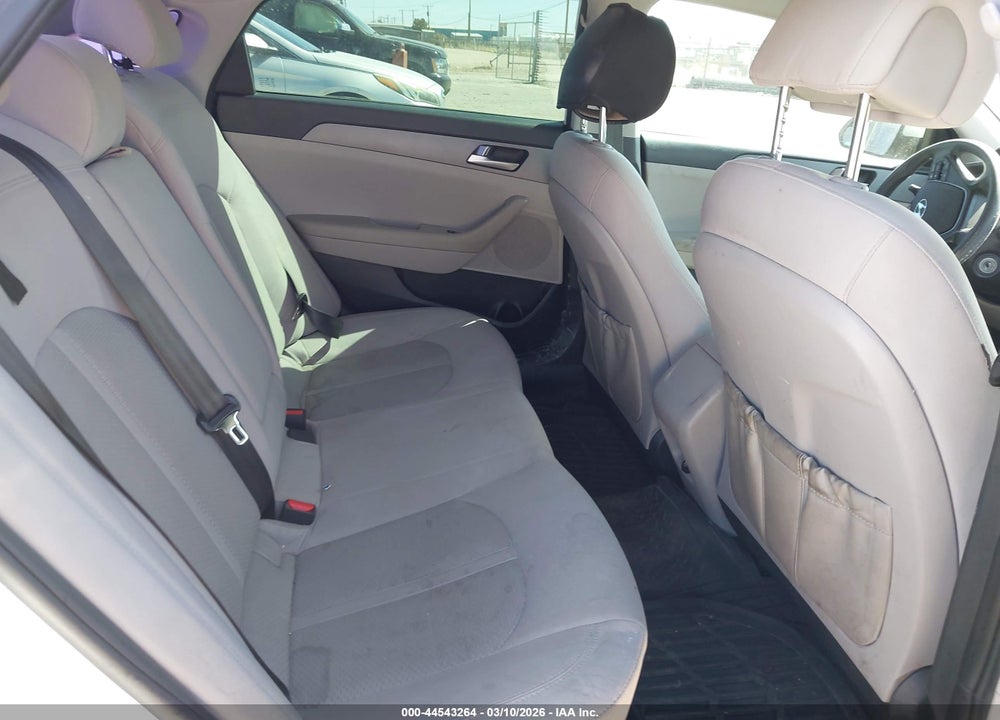 2017 HYUNDAI SONATA VIN: 5NPE24AF6HH563224