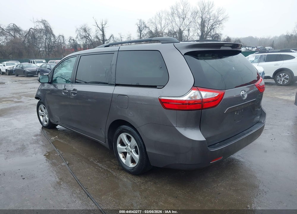 2017 TOYOTA SIENNA LE 8 PASSENGER VIN: 5TDKZ3DC9HS898028