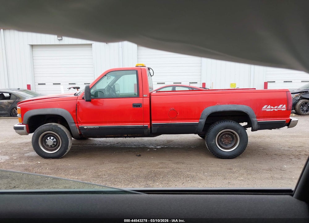 1994 CHEVROLET GMT-400 K2500 VIN: 1GCGK24K2RE281136