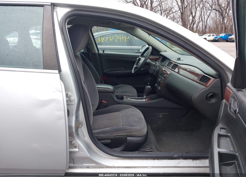 2010 CHEVROLET IMPALA LS VIN: 2G1WA5EK4A1116394