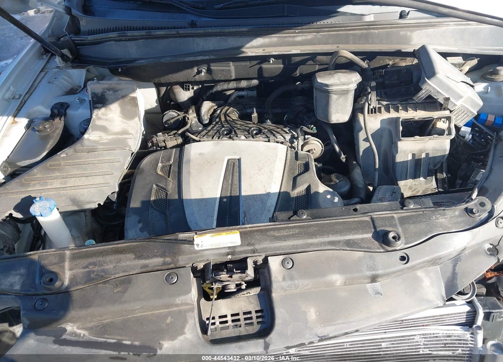 2012 HYUNDAI SANTA FE SE VIN: 5XYZH4AG6CG130317