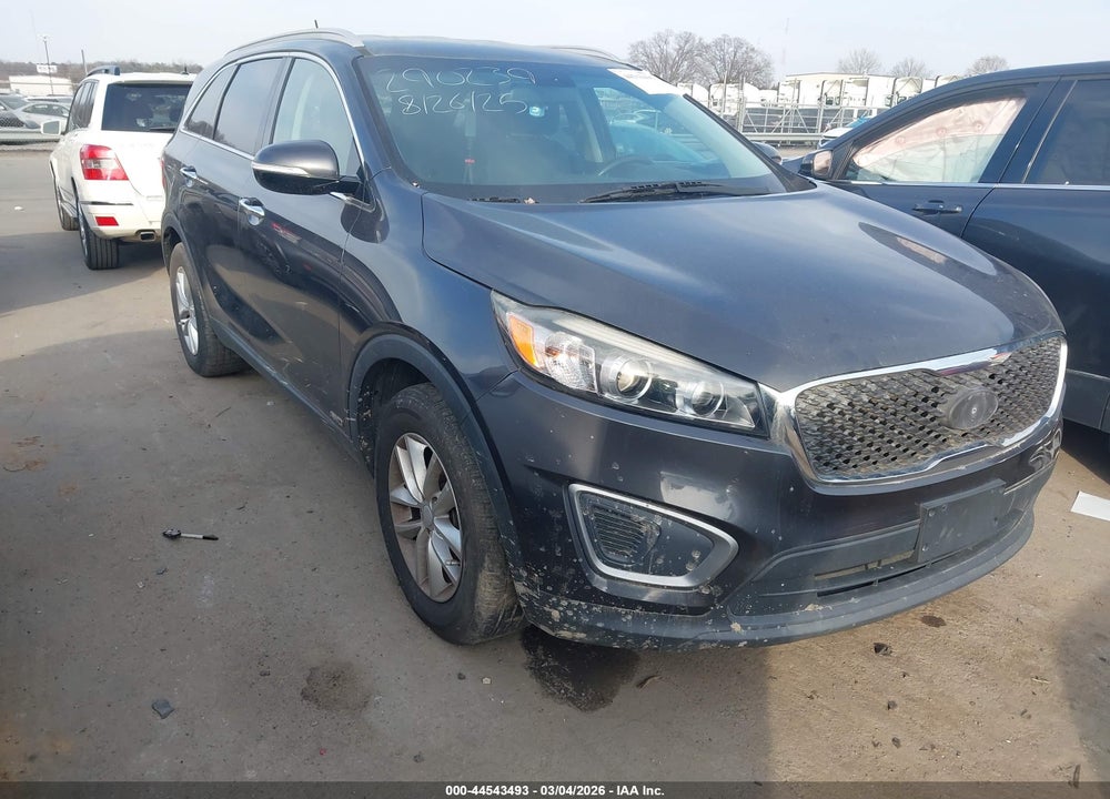 2017 KIA SORENTO 2.4L LX VIN: 5XYPGDA32HG290239