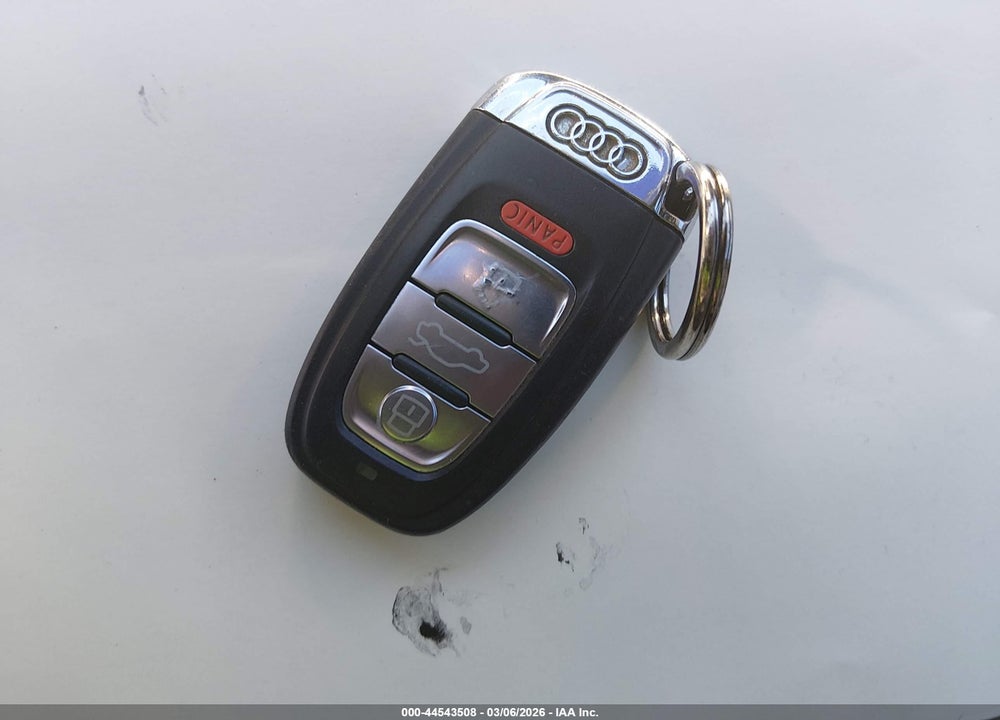 2011 AUDI A4 2.0T PREMIUM VIN: WAUAFAFL5BN012285