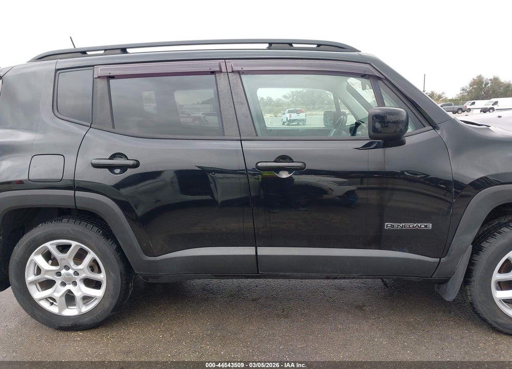 2018 JEEP RENEGADE LATITUDE VIN: ZACCJBBBXJPH77608