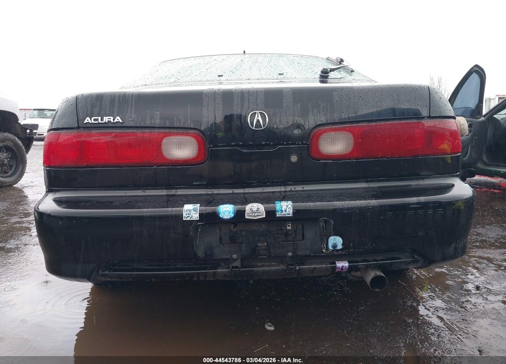 1998 ACURA INTEGRA LS VIN: JH4DC4456WS007777
