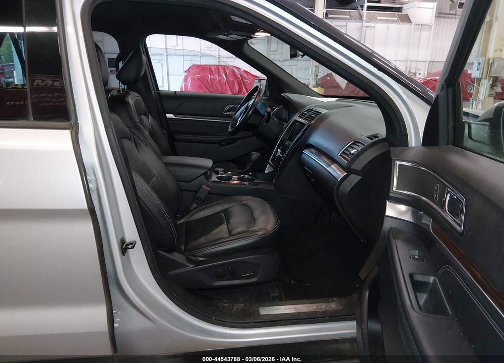 2019 FORD EXPLORER LIMITED VIN: 1FM5K8F86KGB11301