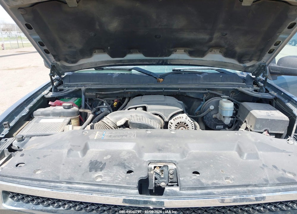 2008 CHEVROLET SILVERADO 1500 LT1 VIN: 3GCEK13J18G212584