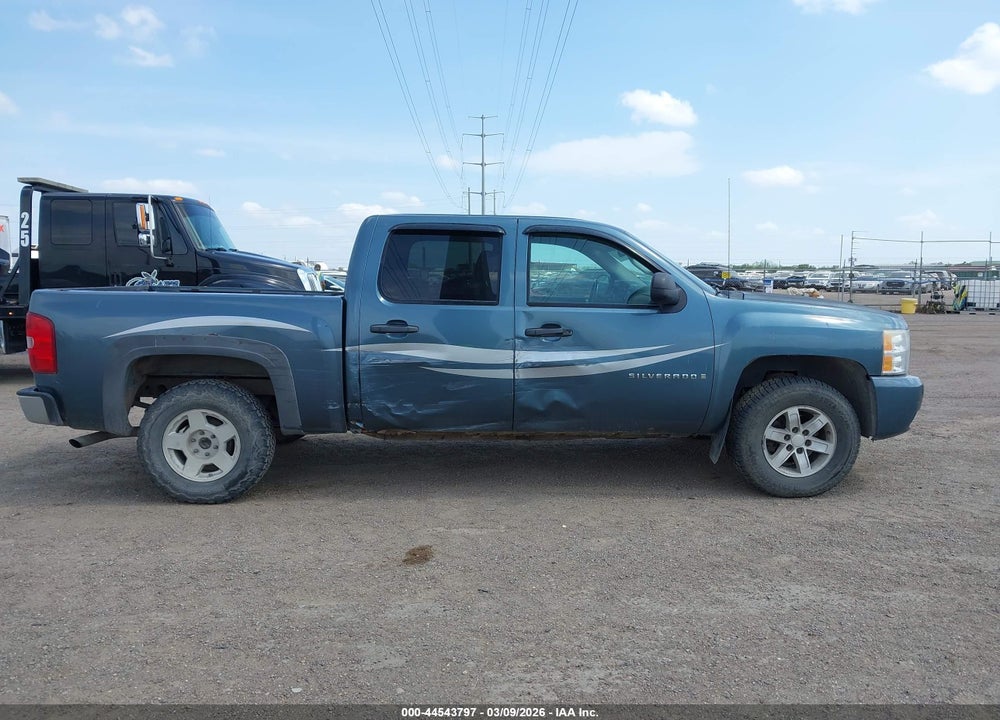 2008 CHEVROLET SILVERADO 1500 LT1 VIN: 3GCEK13J18G212584