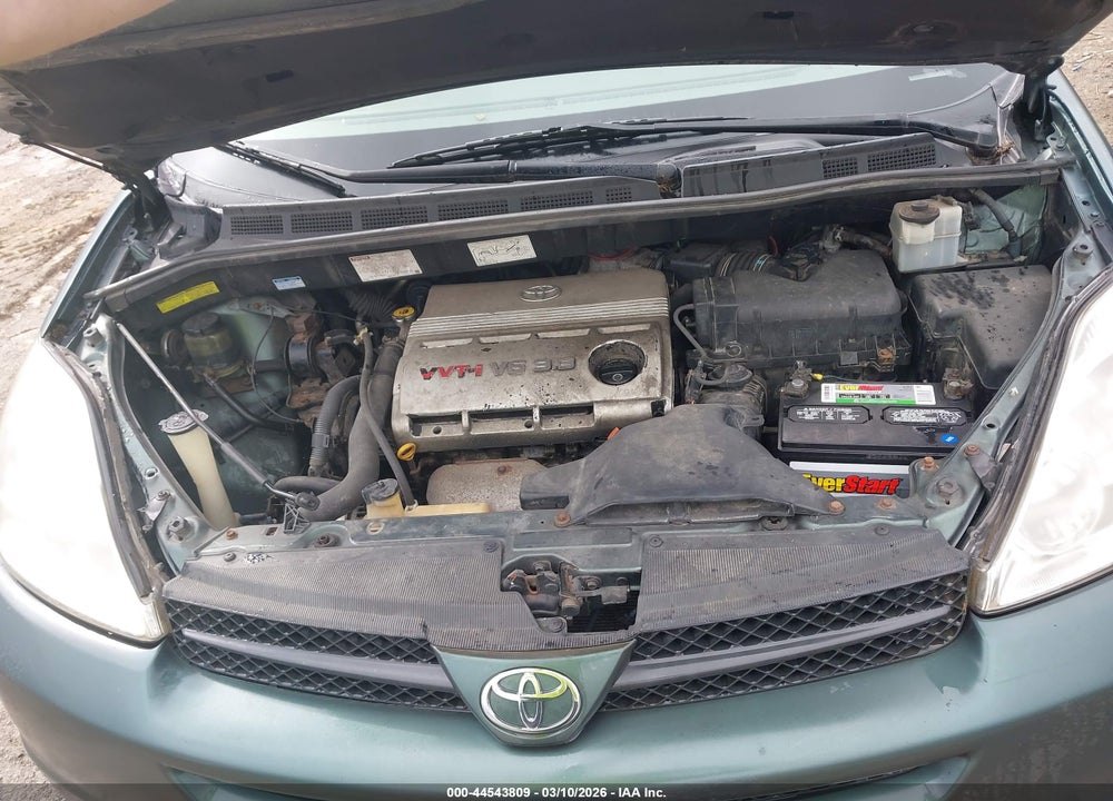 2004 TOYOTA SIENNA XLE/XLE LIMITED VIN: 5TDZA22C04S005371