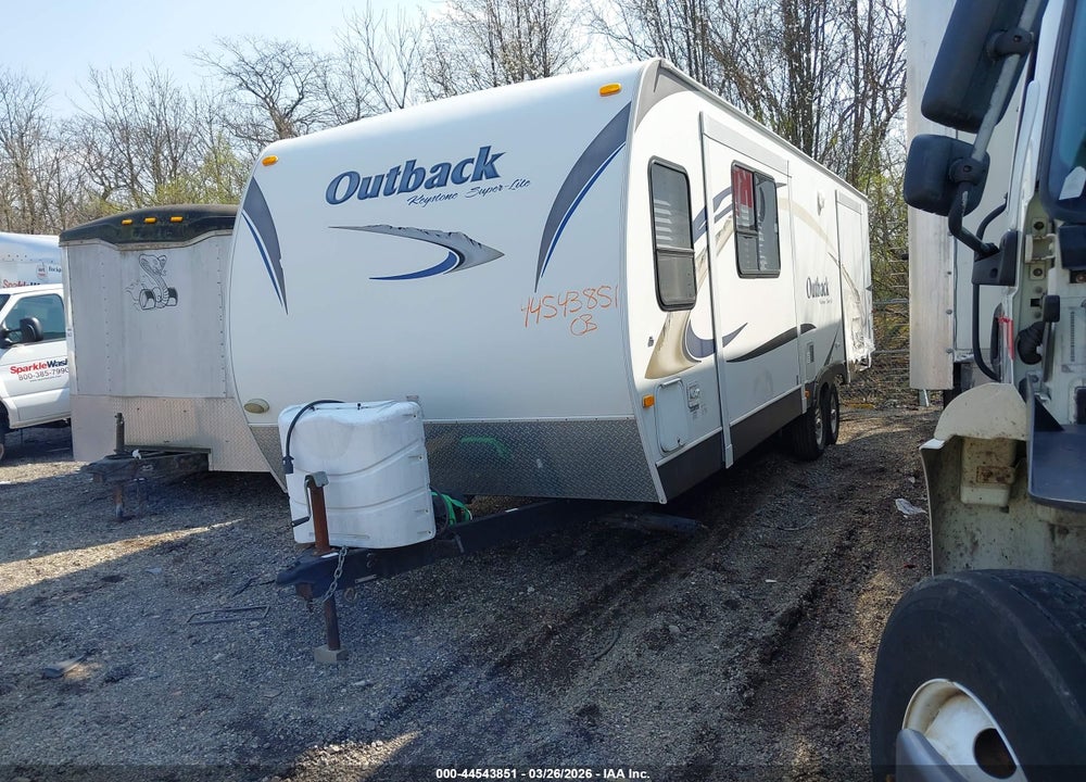 2011 KEYSTONE 26' TRAVEL TRAILER VIN: 4YDT26020BB451879
