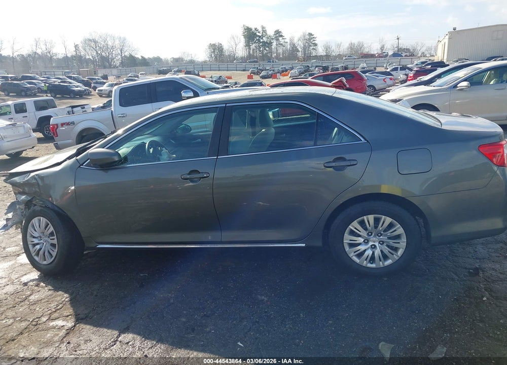 2014 TOYOTA CAMRY LE VIN: 4T1BF1FKXEU804582