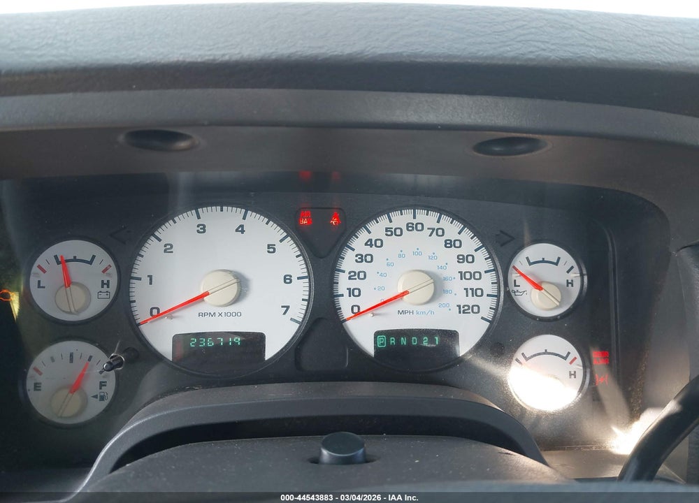 2004 DODGE RAM 1500 SLT/LARAMIE VIN: 1D7HA18DX4J220507
