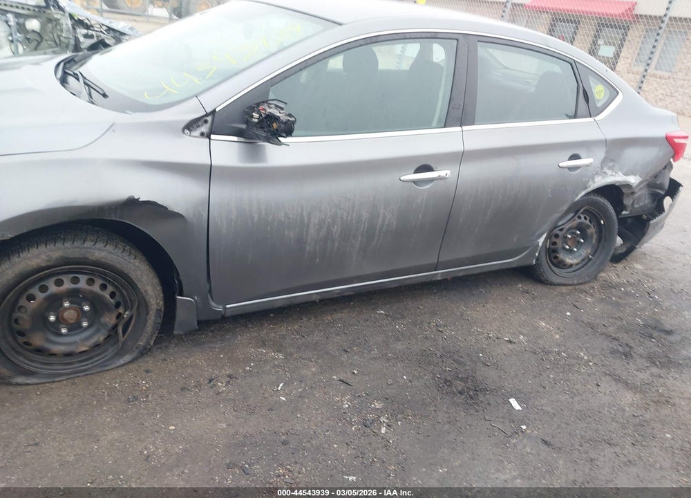 2016 NISSAN SENTRA SV VIN: 3N1AB7APXGY252716