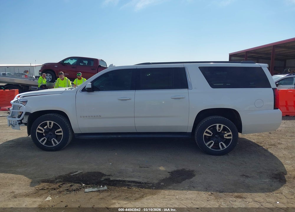 2020 CHEVROLET SUBURBAN 4WD LT VIN: 1GNSKHKC4LR179191