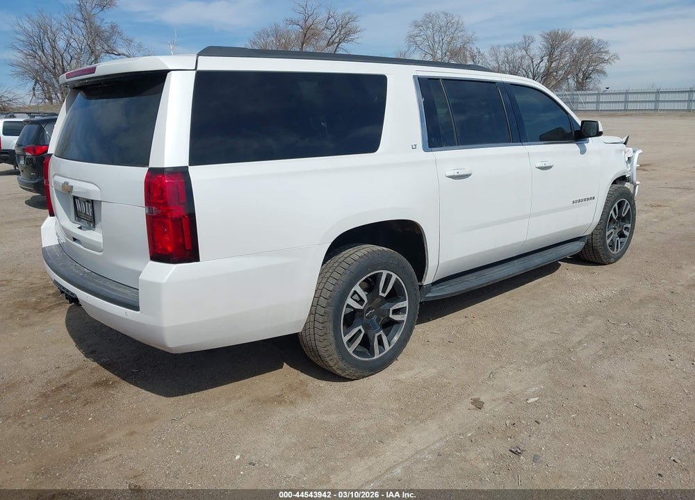 2020 CHEVROLET SUBURBAN 4WD LT VIN: 1GNSKHKC4LR179191