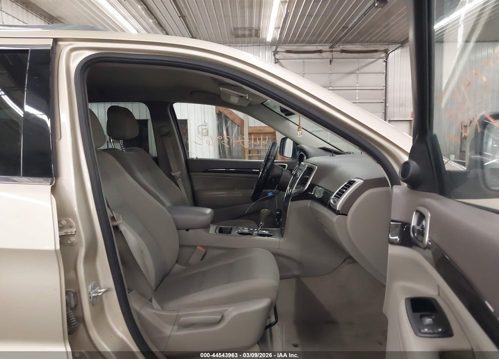2012 JEEP GRAND CHEROKEE LAREDO VIN: 1C4RJFAG5CC175771