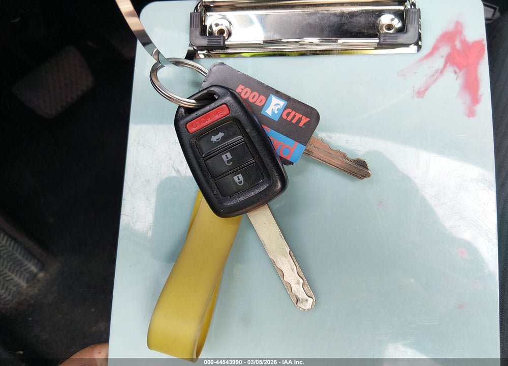 2015 HONDA ACCORD VIN: 1HGCR2F32FA004250