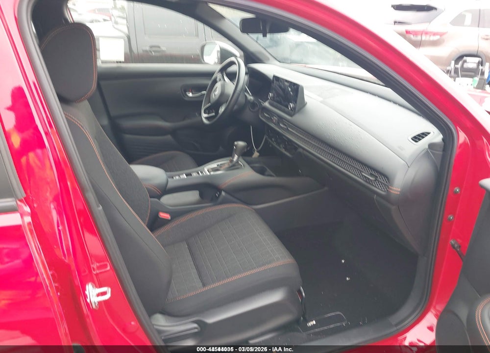 2025 HONDA HR-V 2WD SPORT VIN: 3CZRZ1H52SM739920