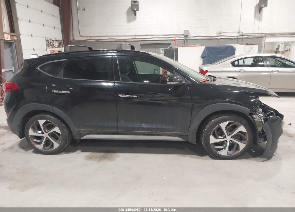 2018 HYUNDAI TUCSON LIMITED VIN: KM8J3CA2XJU736284