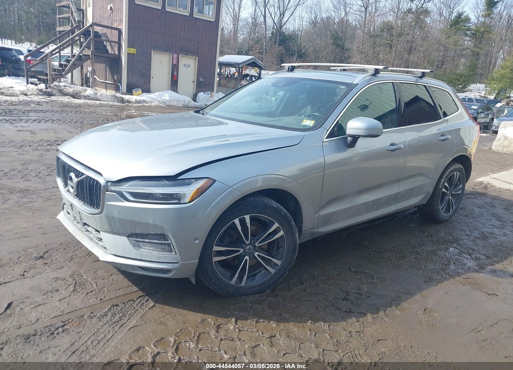 2018 VOLVO XC60 T5 MOMENTUM VIN: YV4102RK3J1076650
