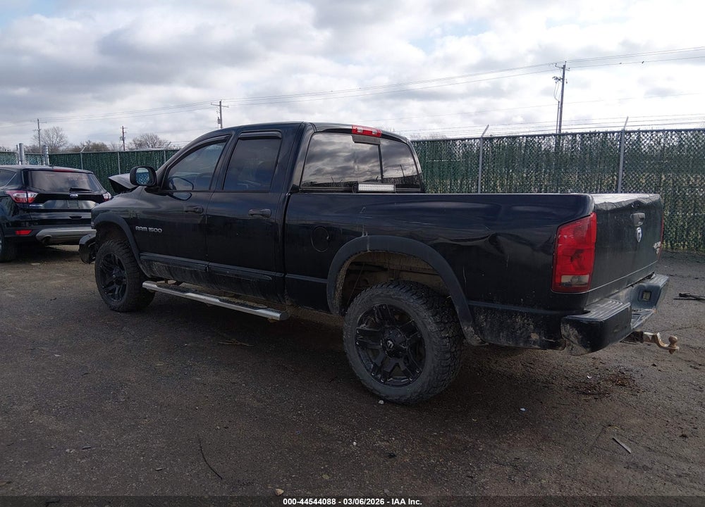 2005 DODGE RAM 1500 SLT/LARAMIE VIN: 1D7HU18D95S118490