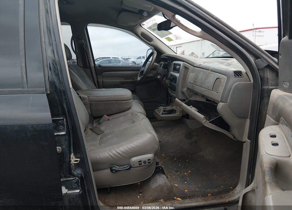 2005 DODGE RAM 1500 SLT/LARAMIE VIN: 1D7HU18D95S118490