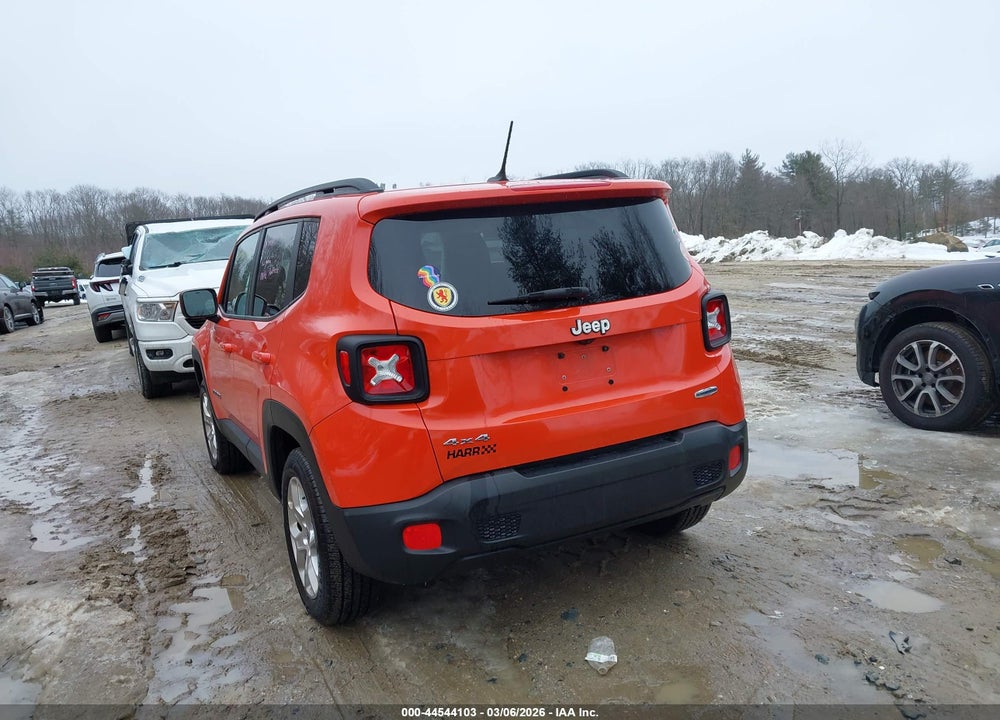 2017 JEEP RENEGADE LATITUDE 4X4 VIN: ZACCJBBB8HPE70044