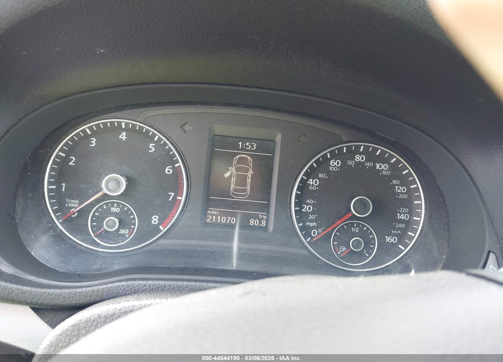 2012 VOLKSWAGEN PASSAT 2.5L SE VIN: 1VWBP7A35CC094477
