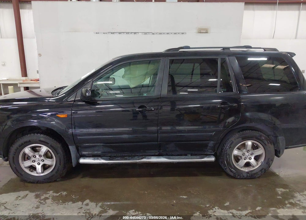 2007 HONDA PILOT EX-L VIN: 2HKYF18567H532485