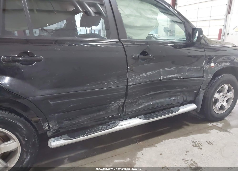 2007 HONDA PILOT EX-L VIN: 2HKYF18567H532485