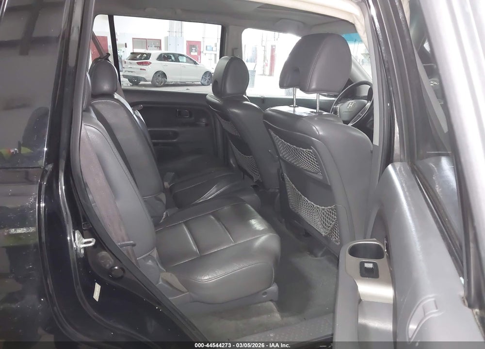 2007 HONDA PILOT EX-L VIN: 2HKYF18567H532485