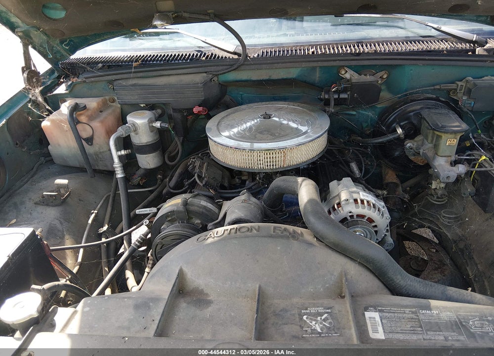 1992 CHEVROLET GMT-400 C1500 VIN: 2GBEC19KXN1241975