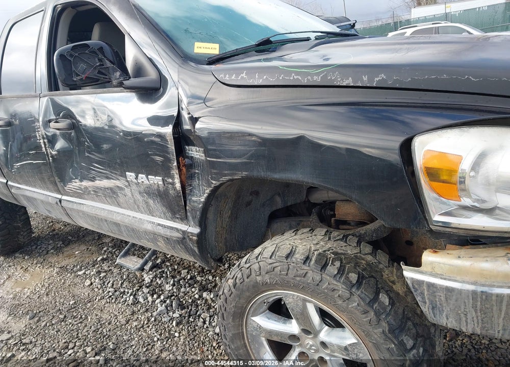 2008 DODGE RAM 1500 ST/SXT VIN: 1D7HU18238J142700
