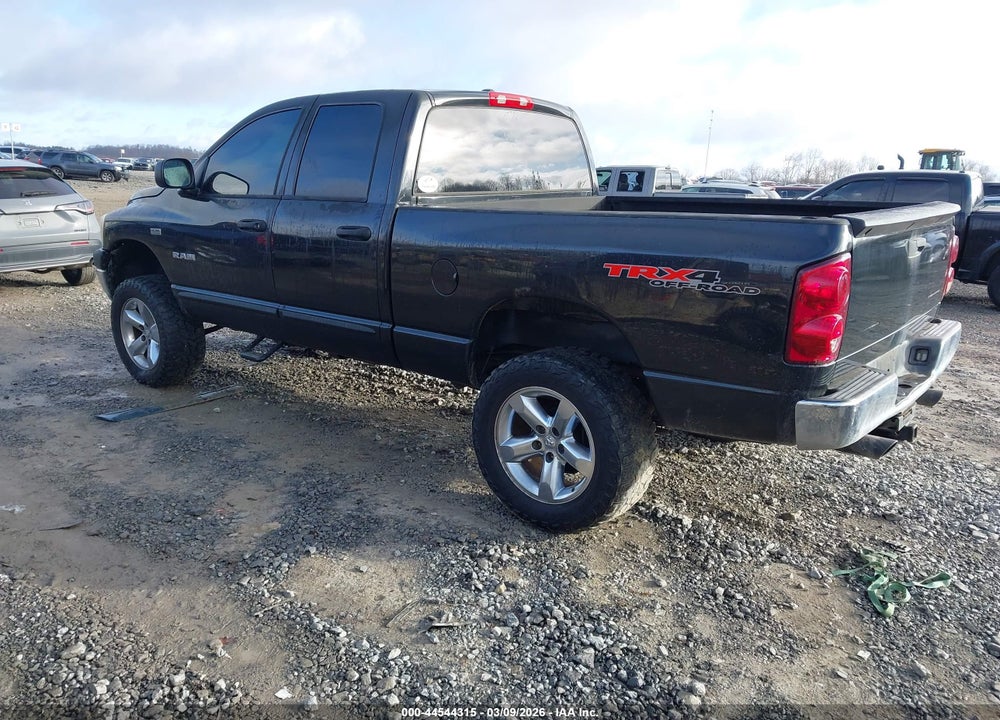 2008 DODGE RAM 1500 ST/SXT VIN: 1D7HU18238J142700