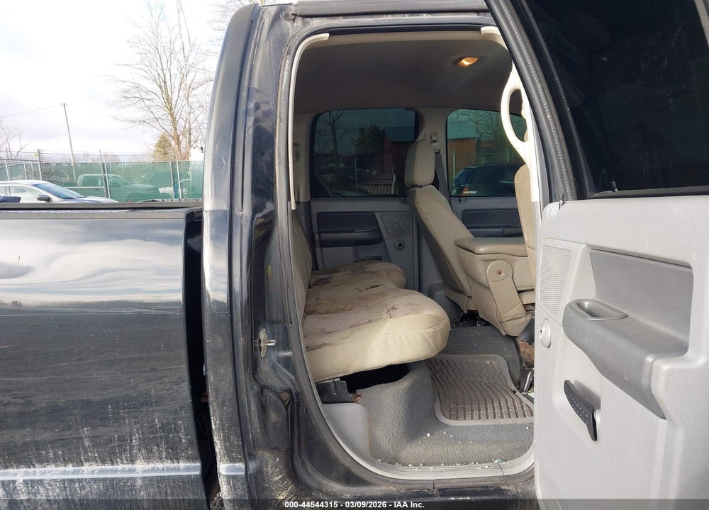 2008 DODGE RAM 1500 ST/SXT VIN: 1D7HU18238J142700