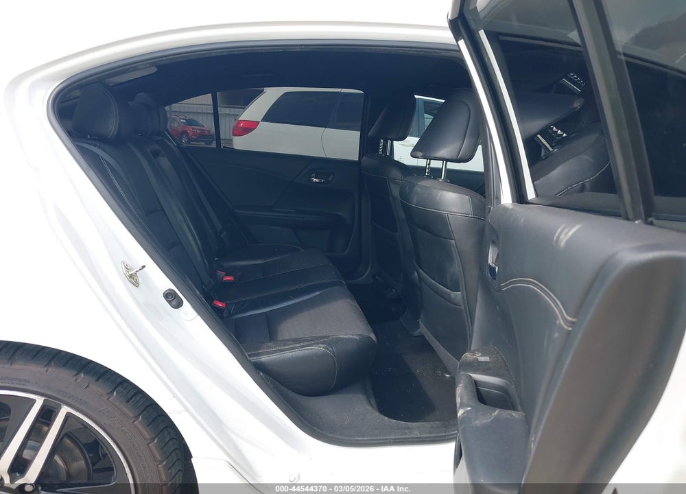 2016 HONDA ACCORD SPORT VIN: 1HGCR2F69GA075750