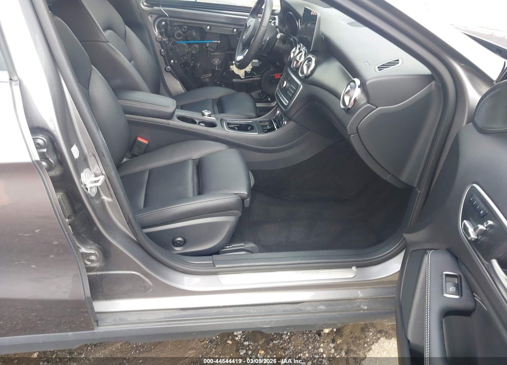 2018 MERCEDES-BENZ GLA 250 4MATIC VIN: WDCTG4GB8JJ417086