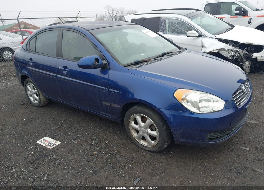 2008 HYUNDAI ACCENT GLS VIN: KMHCN46C18U236177