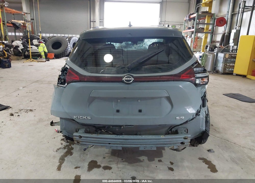 2022 NISSAN KICKS SR XTRONIC CVT VIN: 3N1CP5DV1NL501990