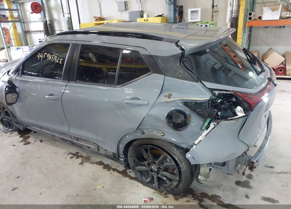 2022 NISSAN KICKS SR XTRONIC CVT VIN: 3N1CP5DV1NL501990