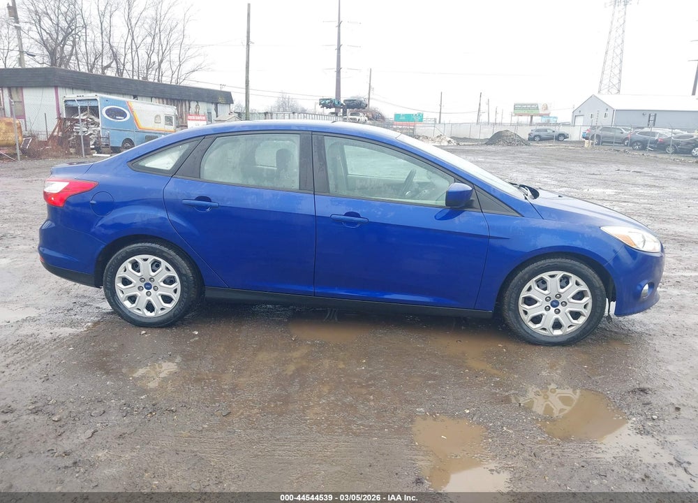 2012 FORD FOCUS SE VIN: 1FAHP3F2XCL456492