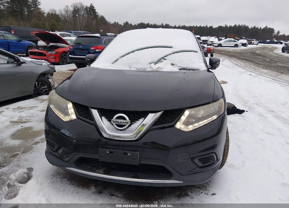 2015 NISSAN ROGUE S VIN: 5N1AT2MV4FC903056