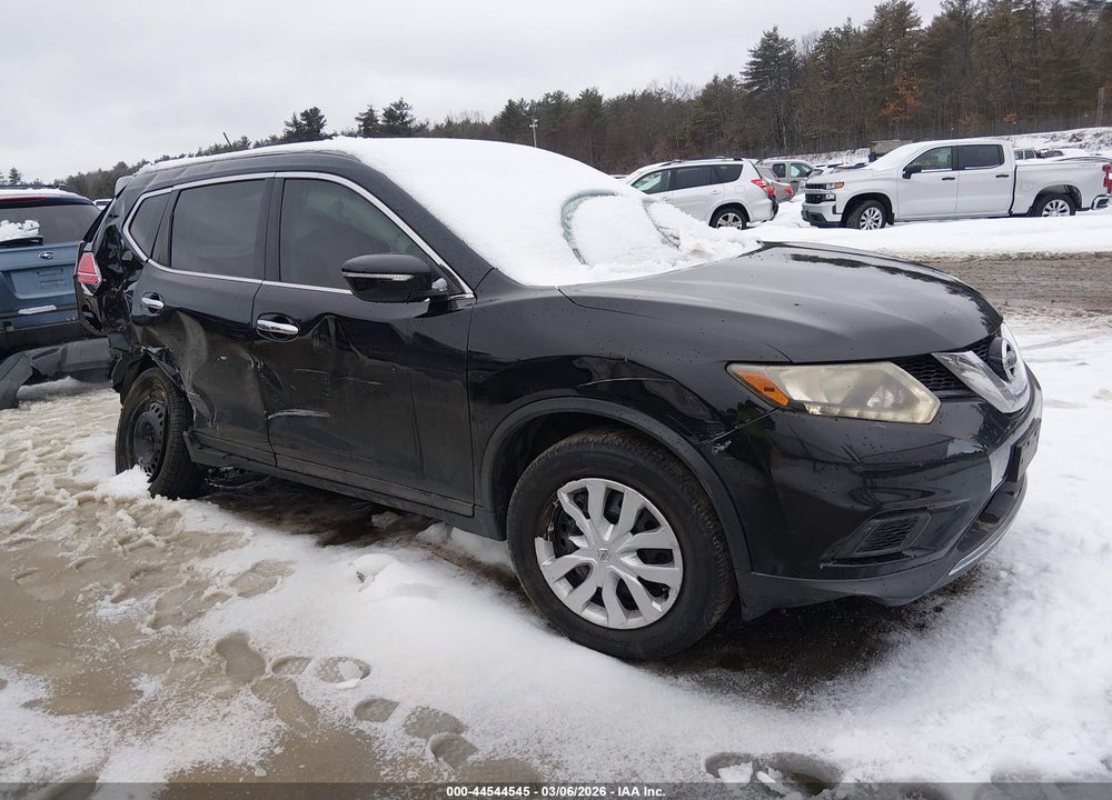2015 NISSAN ROGUE S VIN: 5N1AT2MV4FC903056