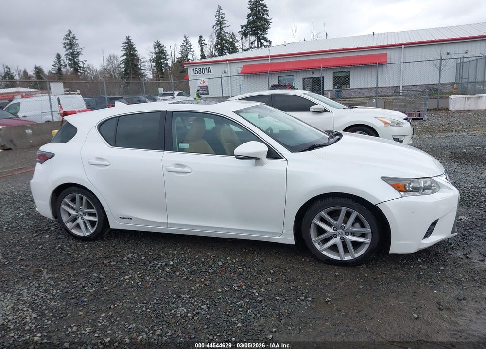 2014 LEXUS CT 200H VIN: JTHKD5BH6E2199014