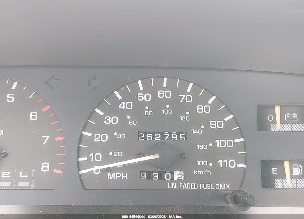 1993 TOYOTA T100 SR5 VIN: JT4VD10C5P0008874
