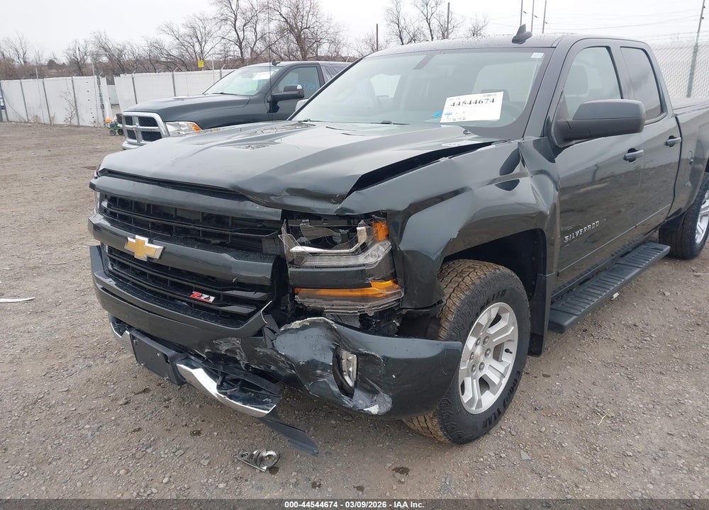 2018 CHEVROLET SILVERADO 1500 2LT VIN: 1GCVKREC0JZ104203