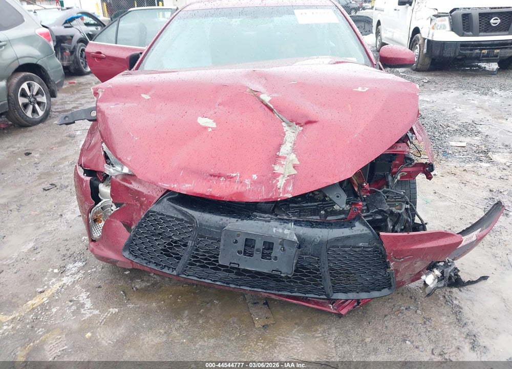 2016 TOYOTA CAMRY SE VIN: 4T1BF1FK1GU586213