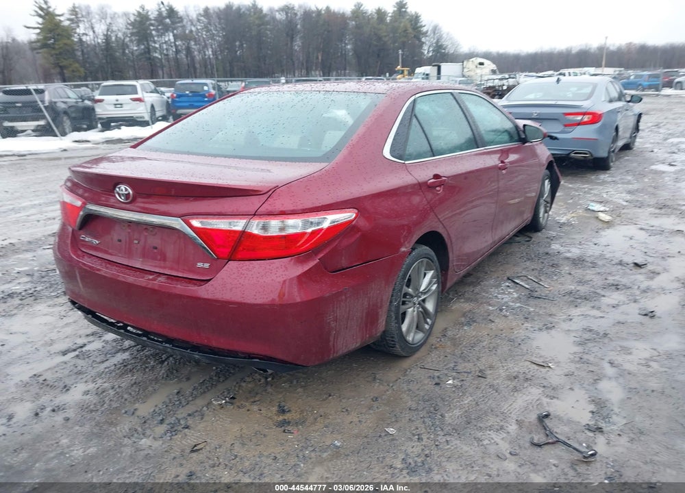 2016 TOYOTA CAMRY SE VIN: 4T1BF1FK1GU586213