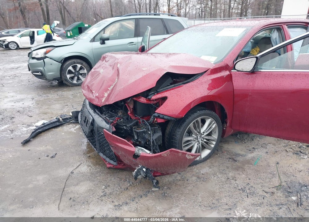 2016 TOYOTA CAMRY SE VIN: 4T1BF1FK1GU586213