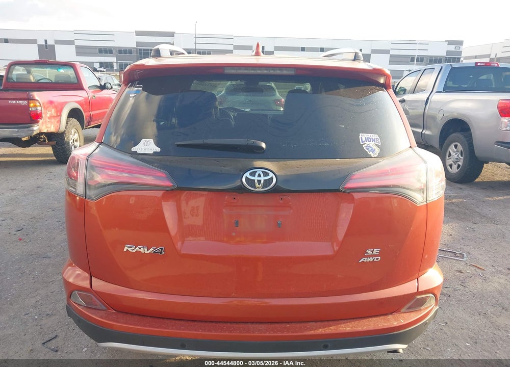 2016 TOYOTA RAV4 SE VIN: JTMJFREV5GJ080153